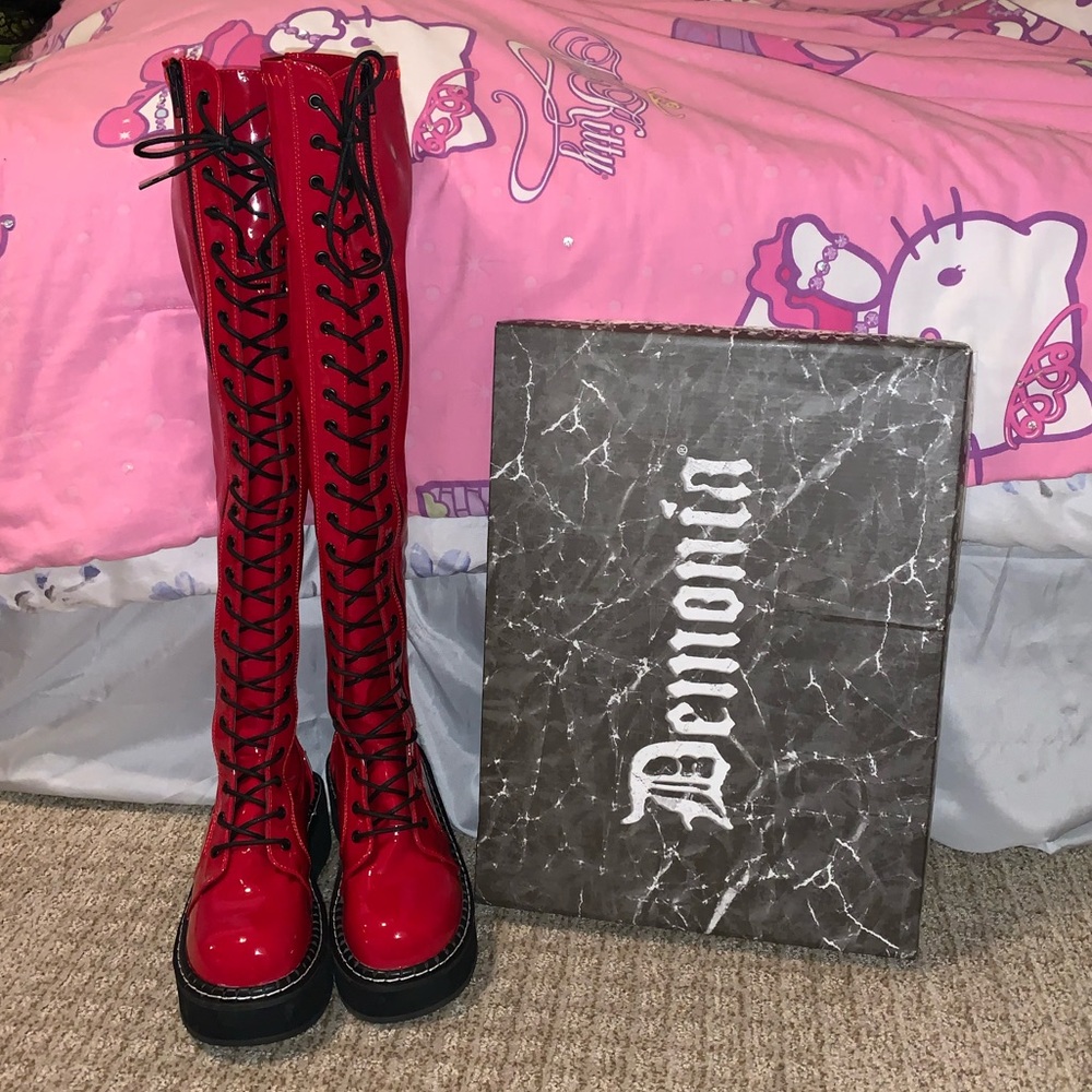 Demonia Emilys 375